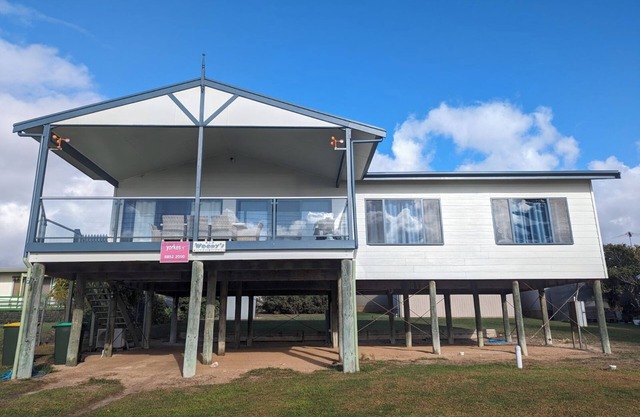 Woody's Beach House