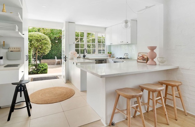 Woollahra Cottage Close to Bondi