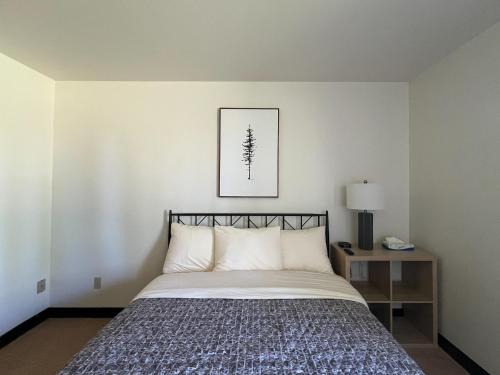 WorkStay Lodging - Spy Hill, SK - Near Esterhazy, Rocanville & Potash Mine Sites