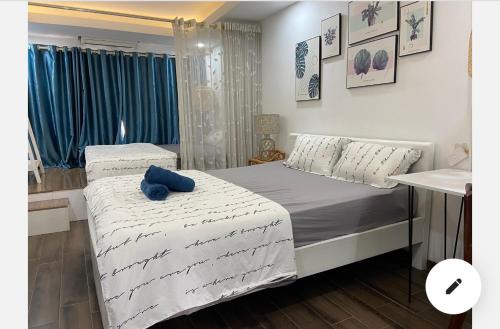 Worth Living Apt/Old quarter/5 paxs/Bth/3mins to Hoankiem Lake