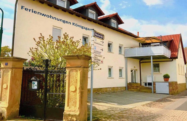 Would you like to experience a vacation in the heart of the Palatinate on the German Wine Route?