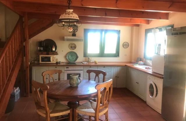 Les écrivains reposent la villa