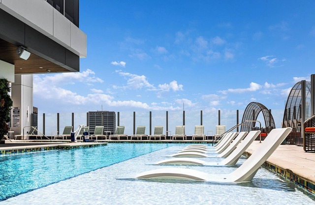 Wyndham Atlanta Resort | Six 2BR/2BA Suites