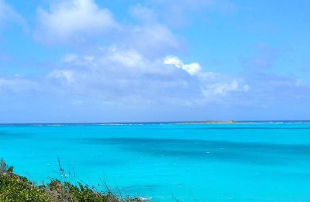 Maison Xanadu. En vedette sur la vie de Bahama sur HGTV. Un refuge des Caraïbes captivant.