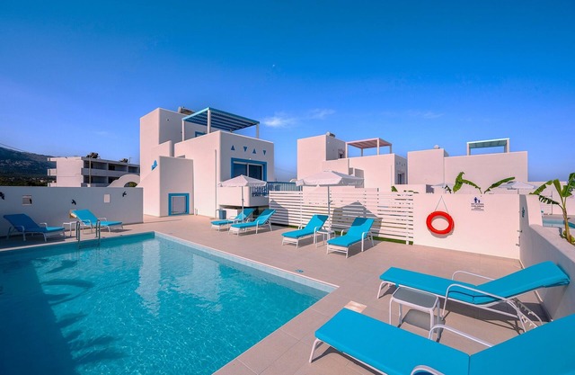 Xenos Villa 5 avec piscine privée près de la mer