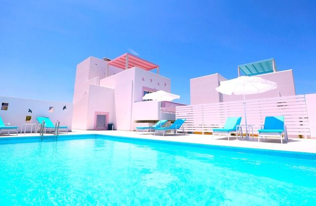 Xenos Villa 6 avec piscine privée près de la mer