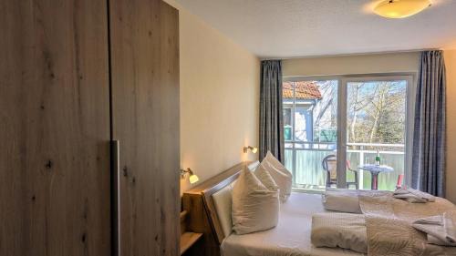 Yachthafenresidenz-Wohnung-6205-832