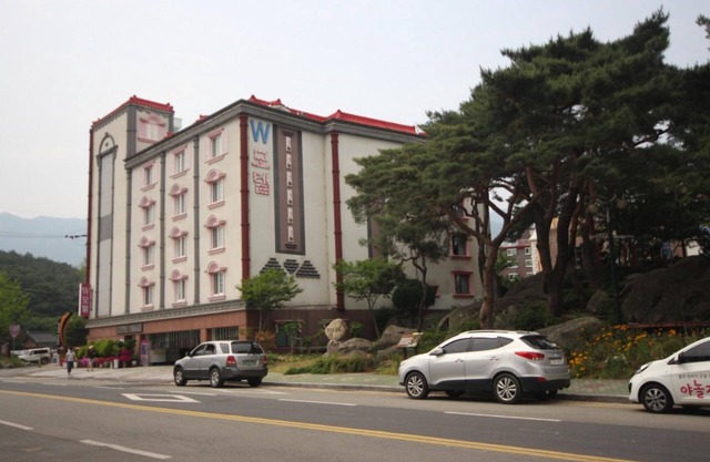 Yangsan Tongdosa W