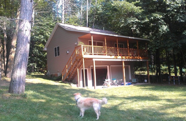 Année Round Lake Home, HDTV, WIFI, l'utilisation de l'été de Pêche & Paddle bateau.