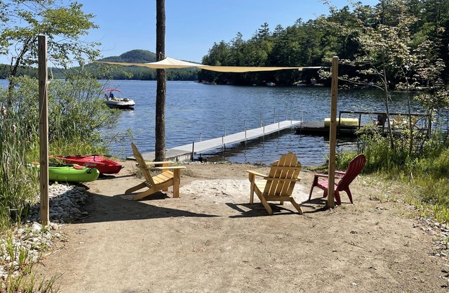 LOG CABIN toute l'année devant le lac sur plus de 2 acres sur le lac Loon mis à jour en 2018