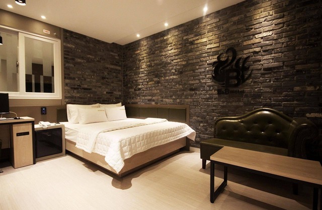 Yecheon B and B