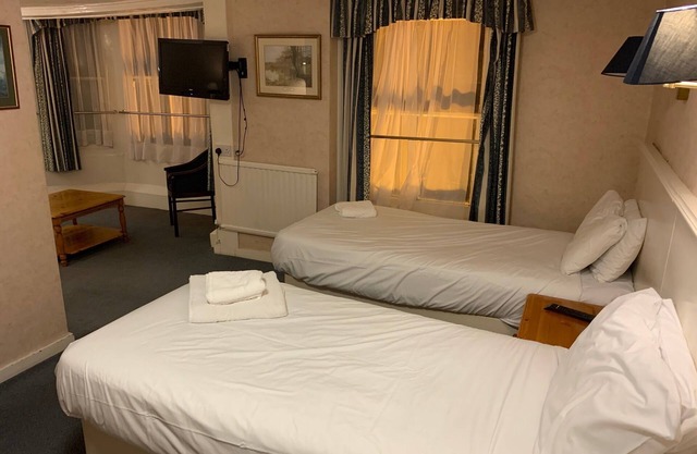 Yelf's Hotel