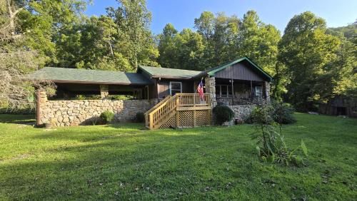 Yellow Creek Cabin