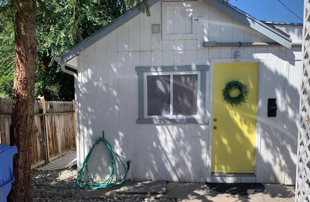 Yellow Door Cottage
