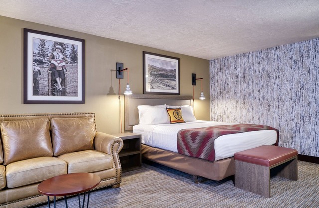 Yellowstone Park Hotel