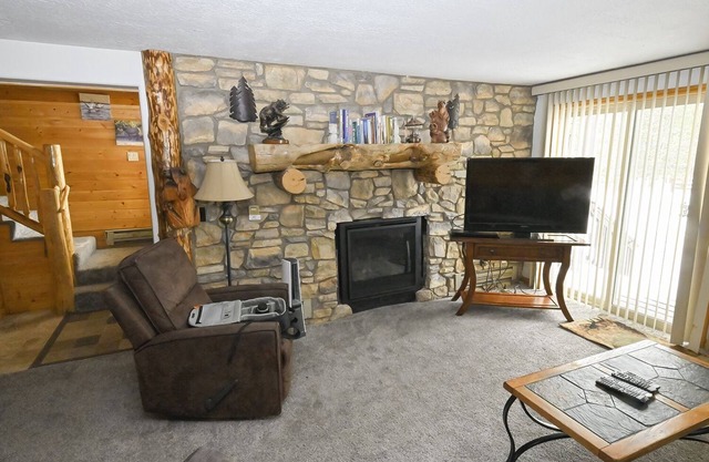 Yellowstone rustique Condo de luxe pour 11 personnes Dans un primé Resort