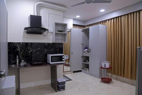 Yendluri's - Studio Flat-3 Kondapur, Gachibowli