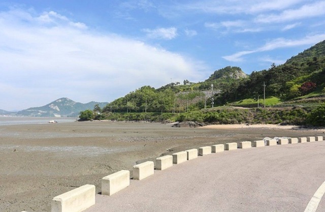 Yeonggwang Beach Central Pension