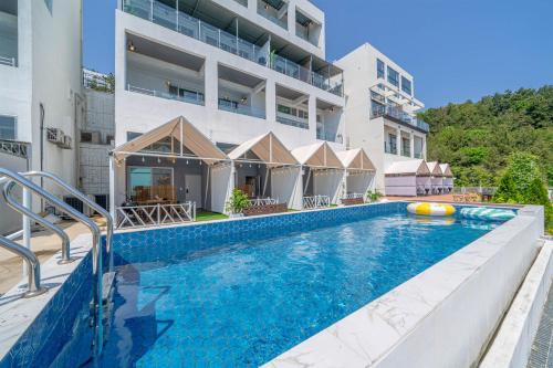 Yeosu Boner Poolvilla