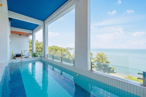 Yeosu Oasis Poolvilla