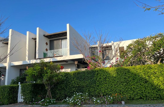 YES Oceanami Beach Villa