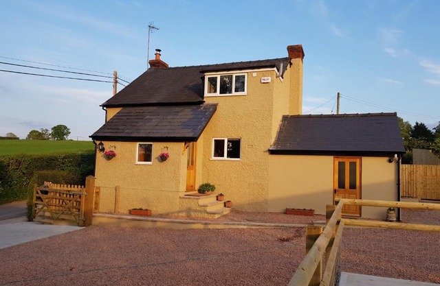 yew tree cottage
