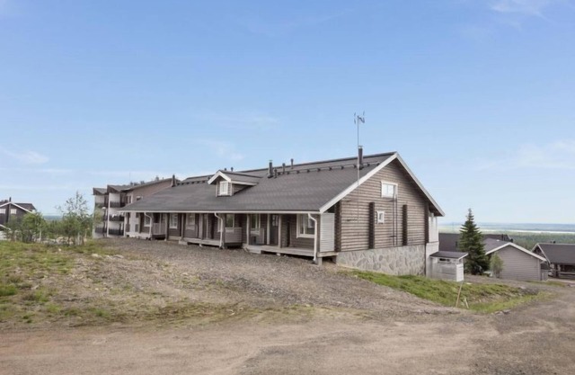 Ylläksen rinnemäki c by Interhome