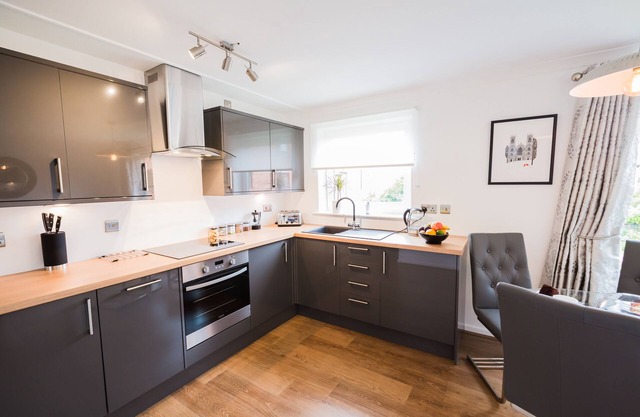Appartement luxueux au centre-ville de York avec parking gratuit!