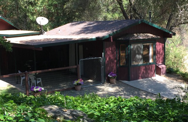 «Yosemite's Suite Retreat» Little Bear Cottage, parfait pour 2!