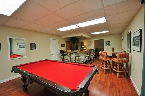 Yosemite Villa - Only 0,3 Miles from Lake Lodge Beach and Playground