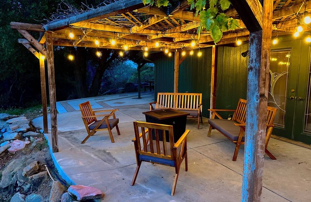 Yosemite’s Emerald Ranch private mountain top, Game Rm, 360 Views, pet friendly