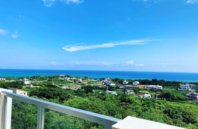 Youll be amazed by the spectacular view from you / Nanjo Okinawa