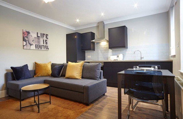 Your Apartment | Bristol The Sunningdale - No.1