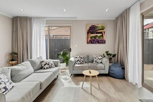 Your Group's Ultimate Stay in North Adelaide