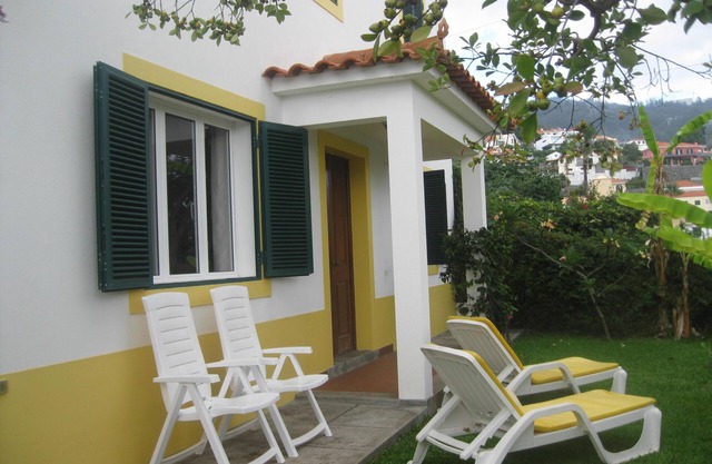 Votre maison loin de maison - une grande villa avec jardin - A 5 mn du centre ville