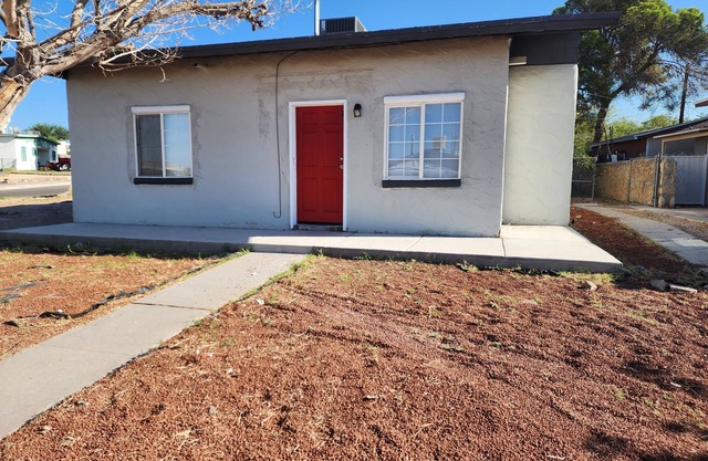 Your Home in El Paso [Basset Mall area]