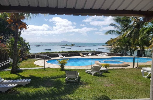 Your own private haven - Right on the beach