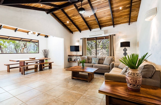 Your Private Beachfront Oasis Le White Sand calme plage Playa Grande