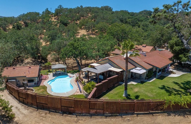 Parfait Wine Country Getaway