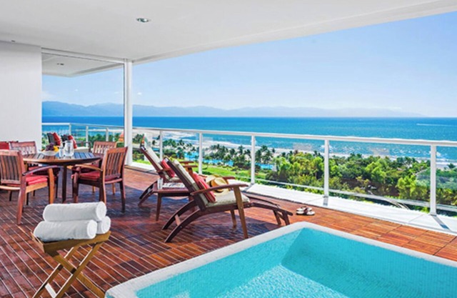 Your Tropical Christmas Getaway: 2 Bedroom Villa at Vidanta Grand Luxxe,