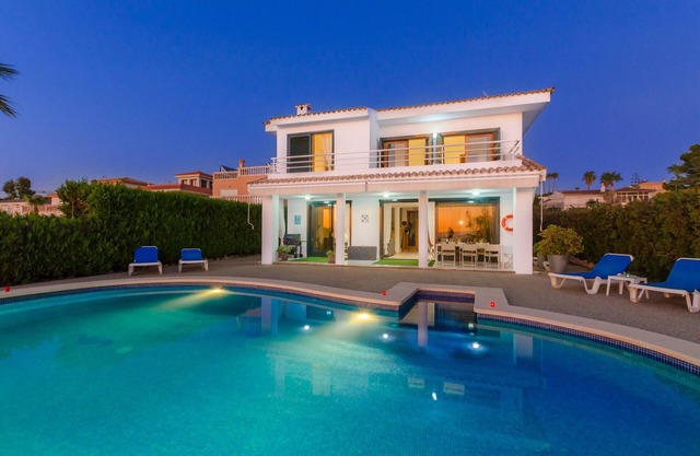 YourHouse Somni, villa avec vue sur la mer à Majorque sud