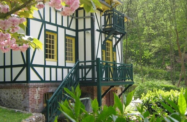 A Yport, maison de villégiature anglo-normande de caractère, à 500m de la mer