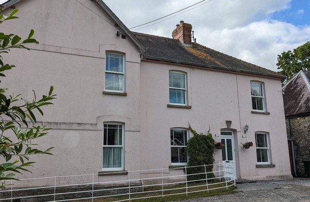 Ysgubor Fawr, LLANDOVERY