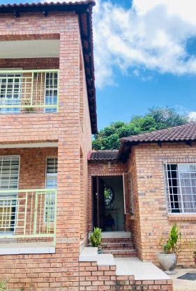 Yvee Guesthouse