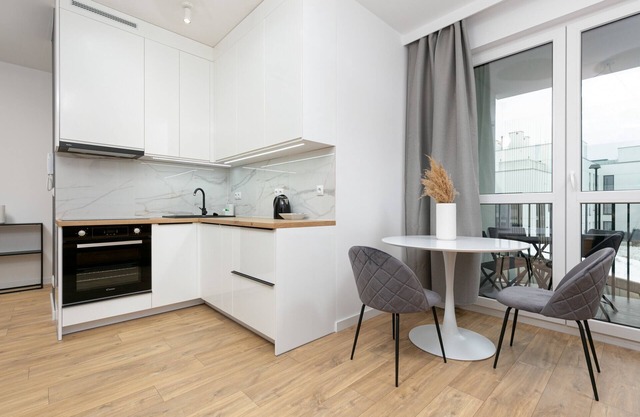 Złoty Potok 7/49, 2 bedrooms, Warsaw Ursynów