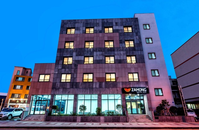 Zamong Hotel