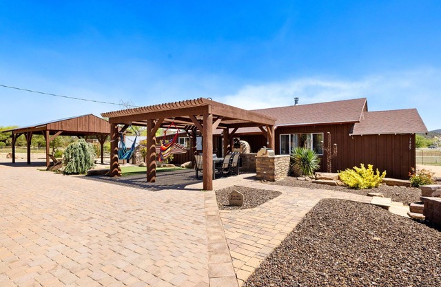 Zebra Ranch Vacation Rental | 3-BR House Amazing Animal Experience, Prescott | Mtn View Trails Spa Brbq