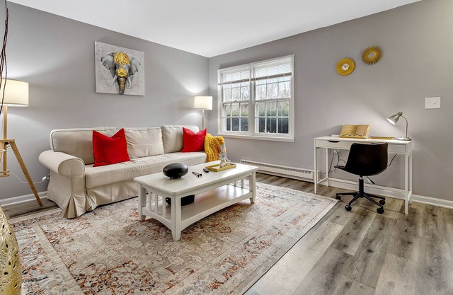 Zen Retreat Themed Apartment, 75TV, Garage, FastWiFi