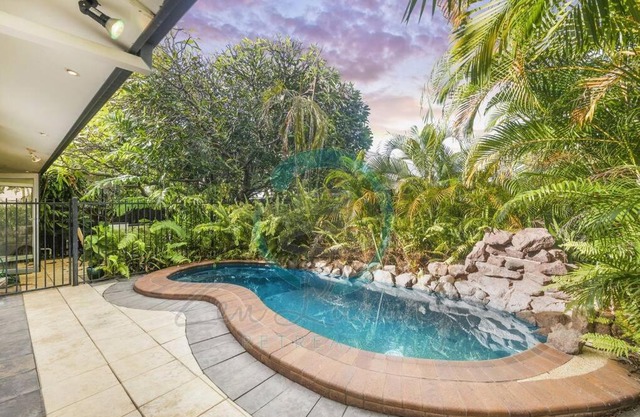ZEN TREETOPS - Boutique 2-BR Apt w/Private Pool