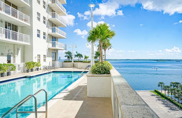 Zeus Sanctuary in Brickell Miami